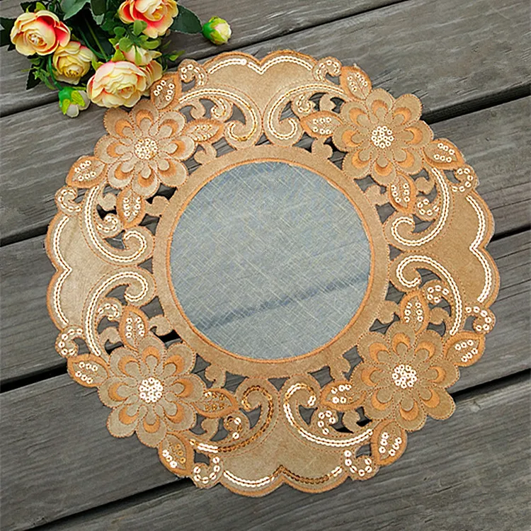 

Round 38cm European Retro Simple Fabric Hollow Embroidery Placemat Vase Modern Jewelry Pad Dust Cover Towel Coffee Cup Table Mat