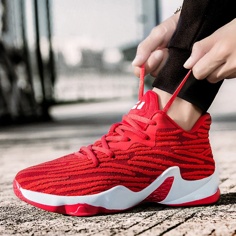 

2018 New Stripes Designs Flywire Boys basketball shoes Athletic Sneakers For Teenagers Students Sport shoes Kids Trainers Shoes