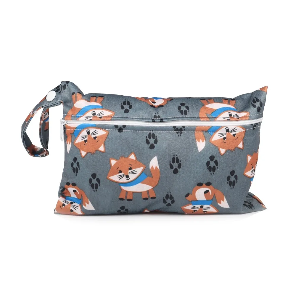 

NEW Big Size: 15*22.5CM New Wet Bag Washable Reusable Cloth diaper Nappies Bags Waterproof Swim Sport Travel Carry bag 2019