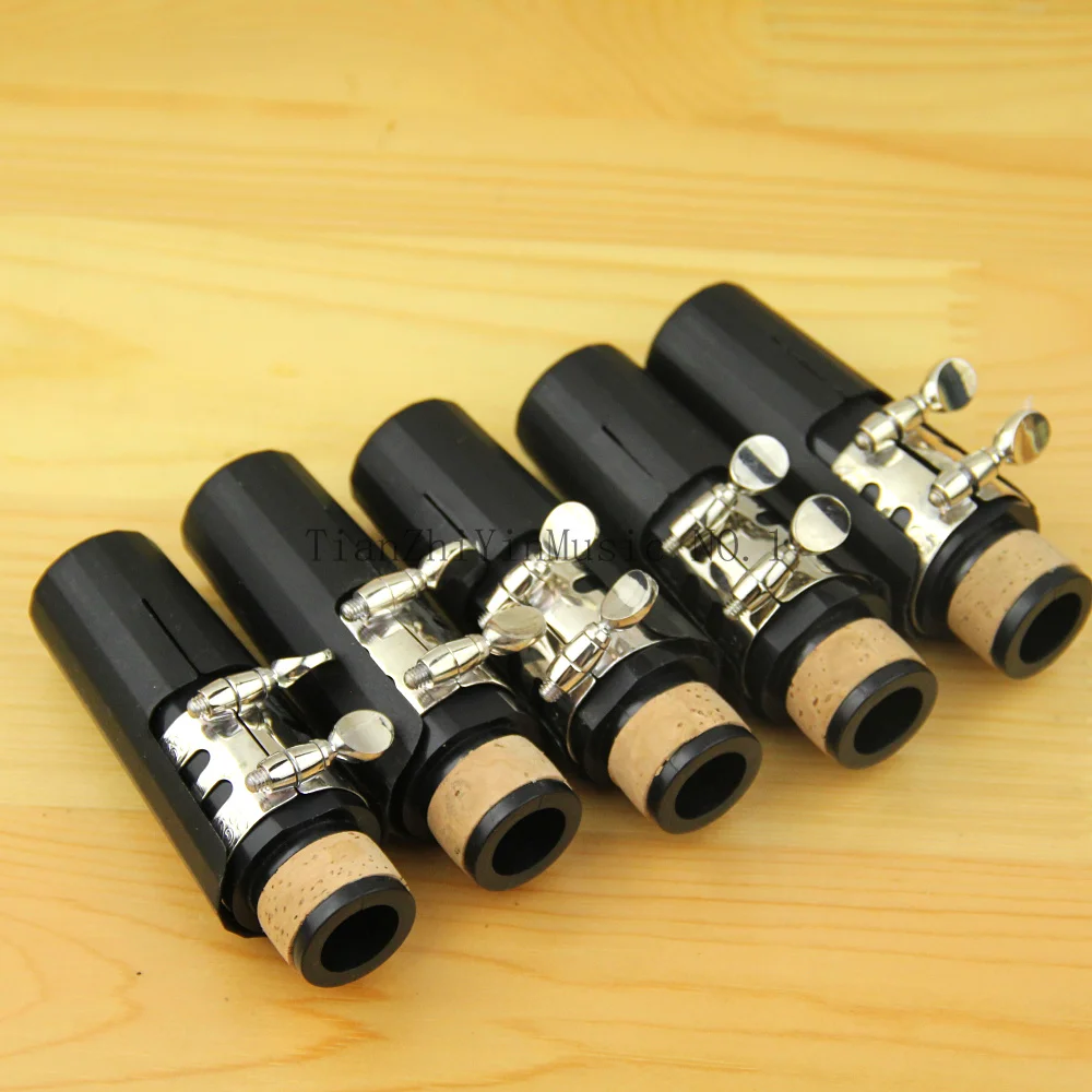 

Clarinet parts 5 set bB Clarinet mouthpiece reeds +ligature + cap