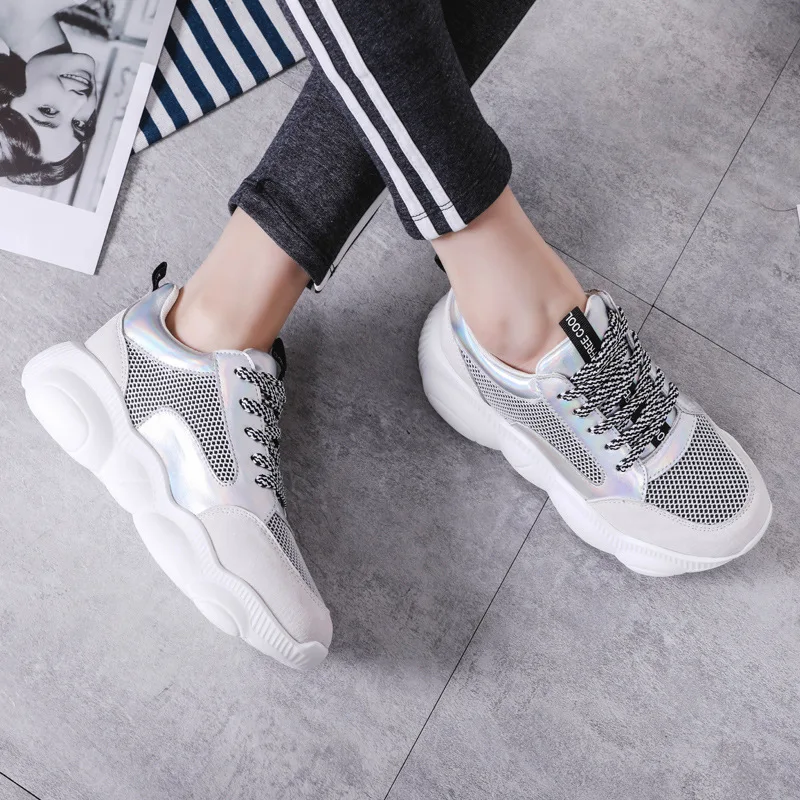 

2019 autumn new mesh breathable comfortable flat shoes women fashion simple color matching thick soles casual shoes