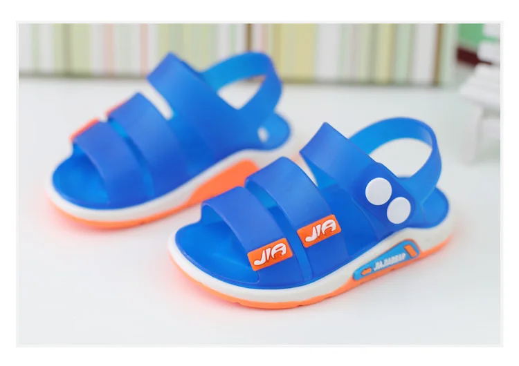 Модные легкие сандалии ярких цветов летние сандалии для девочек Детская обувь водонепроницаемая Нескользящая пластиковая пляжная обувь с открытым носком