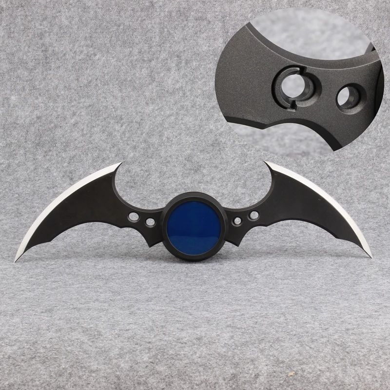 Супер герой Бэтмен Arkham Knight's Штурмовое оружие Batarang Реплика ПВХ фигурка с светильник Коллекционная модель игрушки классный подарок