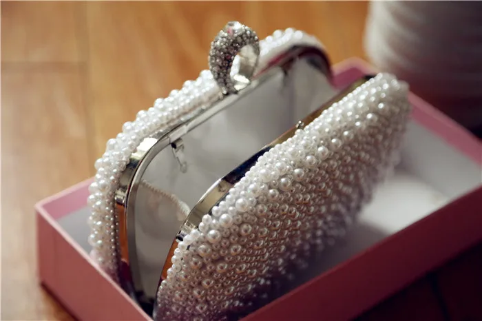 2021 Handmade Pearl bag Evening Bag Fashion mini Clutch Weeding Party Bridal bag women shoulder bag Wedding  MN1137