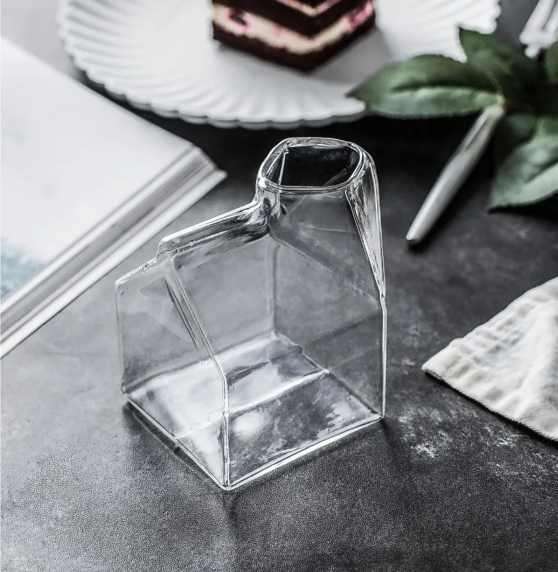 

Creative Glass Milk Box Heat-resisting glass