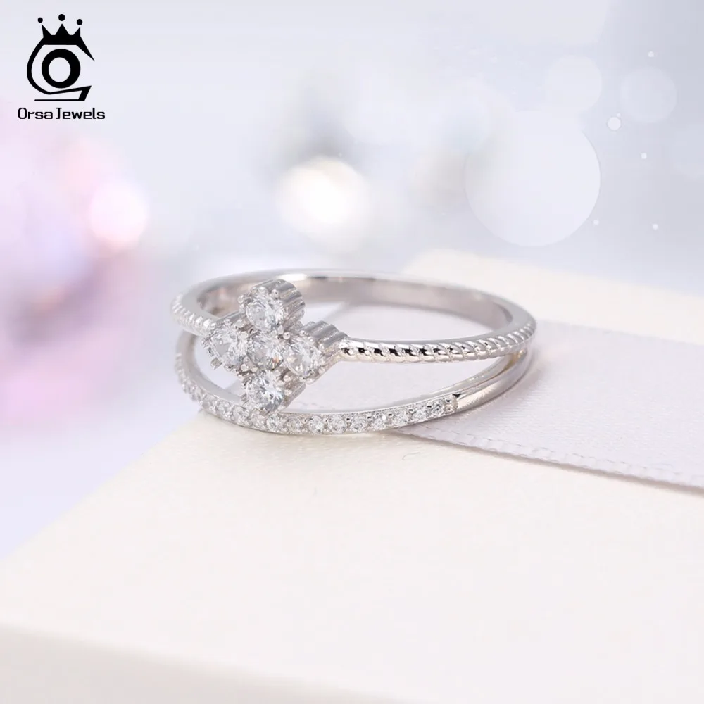 ORSA JEWELS Fashion Women Rings Cross Shape Prong Setting AAA Cubic Zirconia paved Silver Color Anniversary Ring Jewelry AOR64