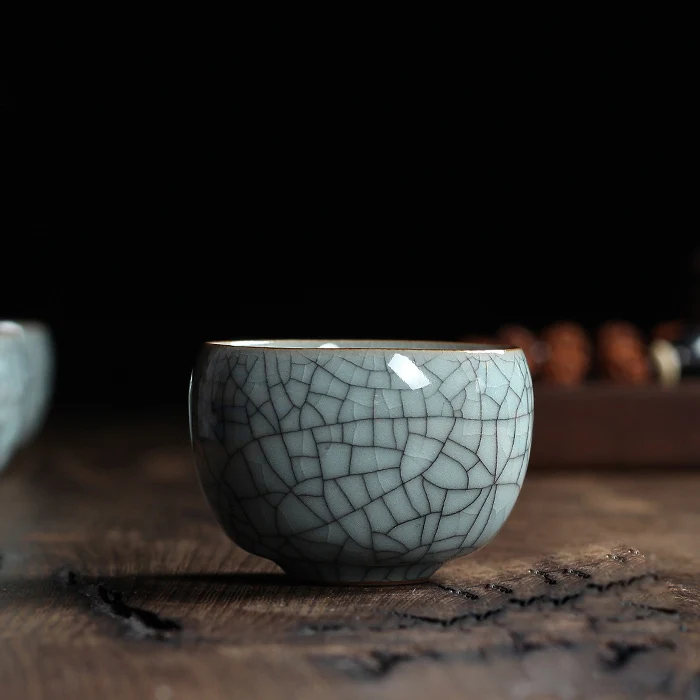 1PCS Six Colors Chinese Longquan Celadon Porcelain Gaiwan ChinaTeacups Porcelain Bowl 100ml China Tea Pot Celadon
