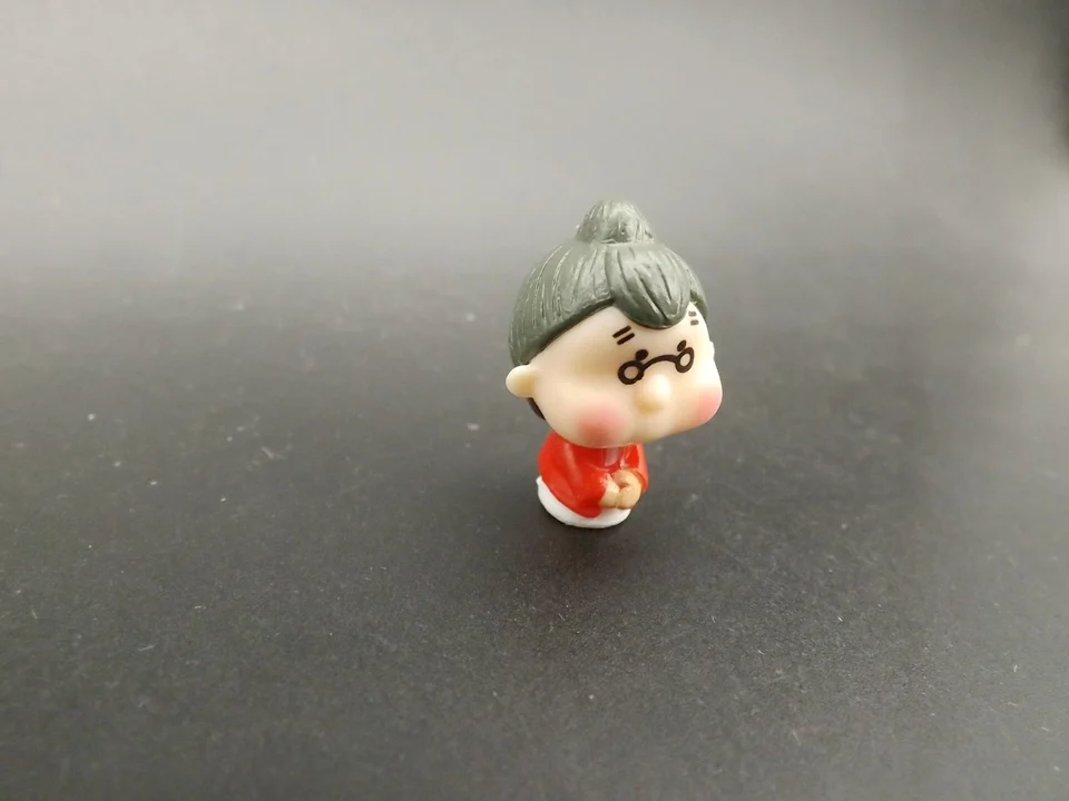 Tiny-F003Grandma (9)
