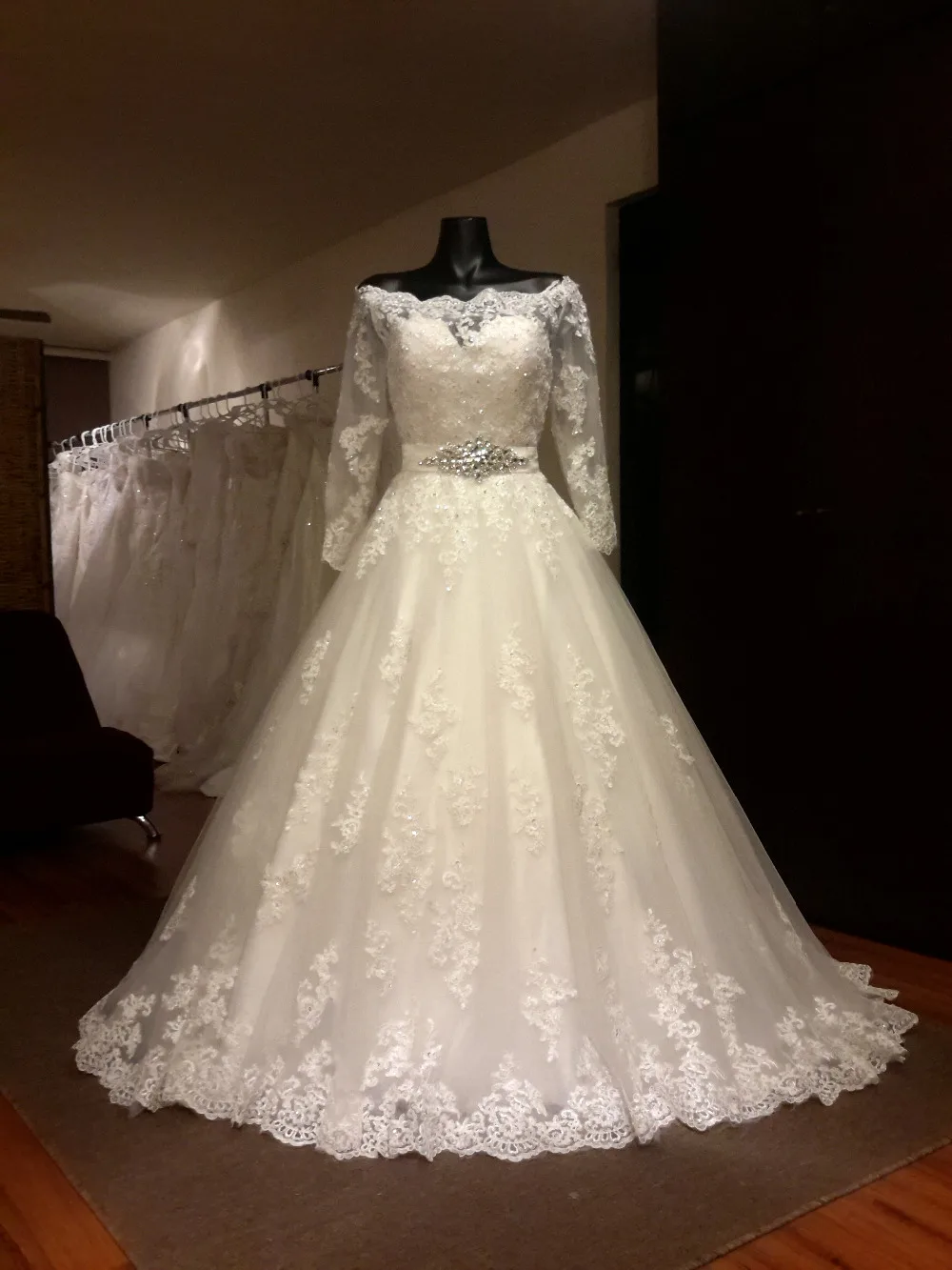 Vnaix Custom made dress w3338 all size availablein Wedding Dresses