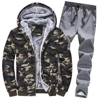 

YDTOMM Hot New Sporting Suits Men Sportswear 2018 Winter Men Camouflage Fleece Hooded Hoodies + Pants Casual Male Tracksuit 4XL