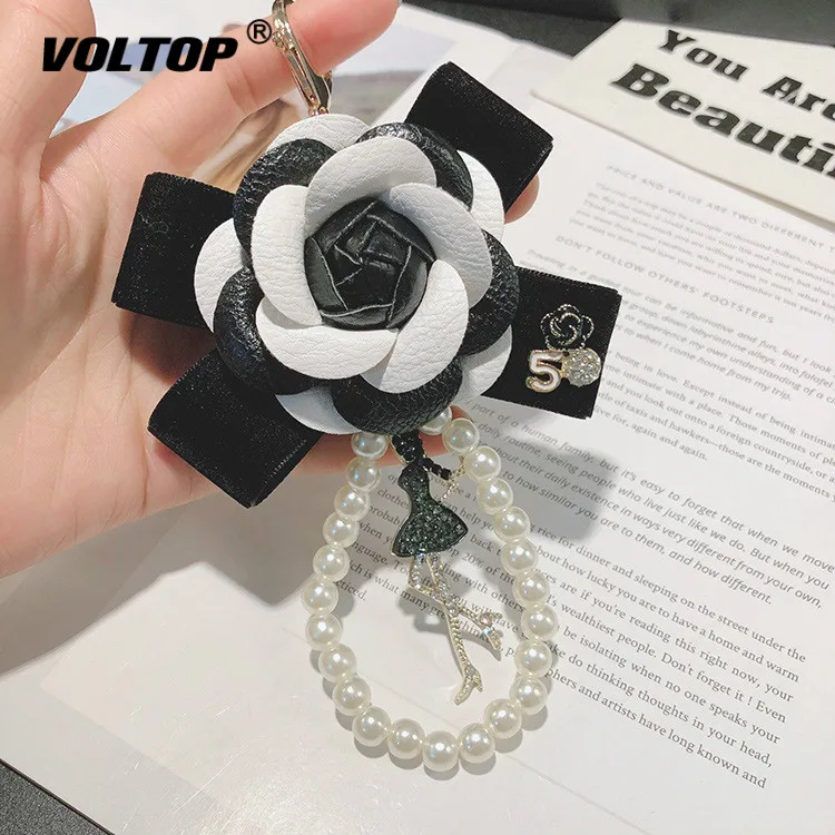 

PU Fringed Car Key Chain Key Ring Leather Camellia Girl Rose Pendant Key Buckle Car Handbag Decoration