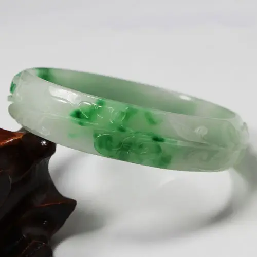 

free shipping 01970 Beautiful Hand-carved Emerald Green Jadeite Jade Gems Bracelet Bangle