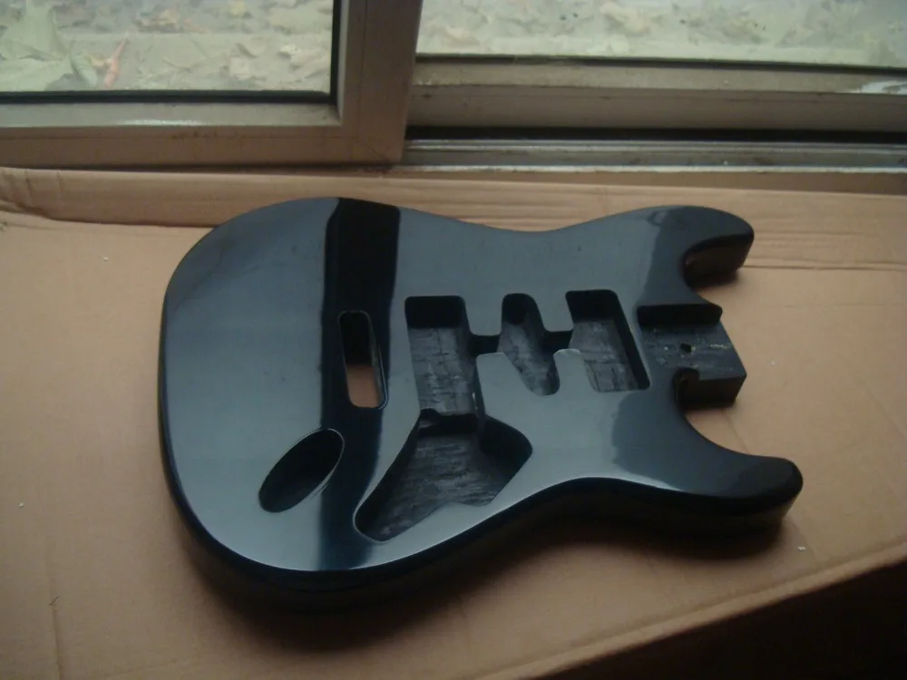 

black color gloss finish guitar body heavy wood free shipping in stock humbucker single HSH pickup style instock high quality