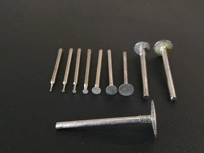 

33pcs K Thin T shape Jade Carving Tools Thallium Hook Diamond Grinding Head Engrving Carving Machine Grinders Accessories