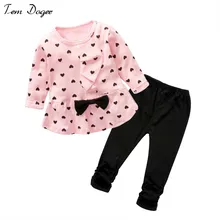 Tem doger/комплекты одежды для маленьких девочек милые толстовки с длинными рукавами и бантом и сердечками+ штаны комплект из 2 предметов для малышей