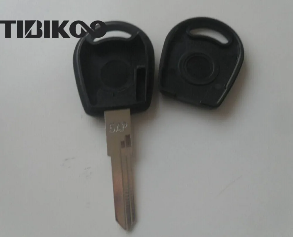 20PCS/Lot Replacement Cover Suit For VW Jetta Transponder Key Shell With Left Blade