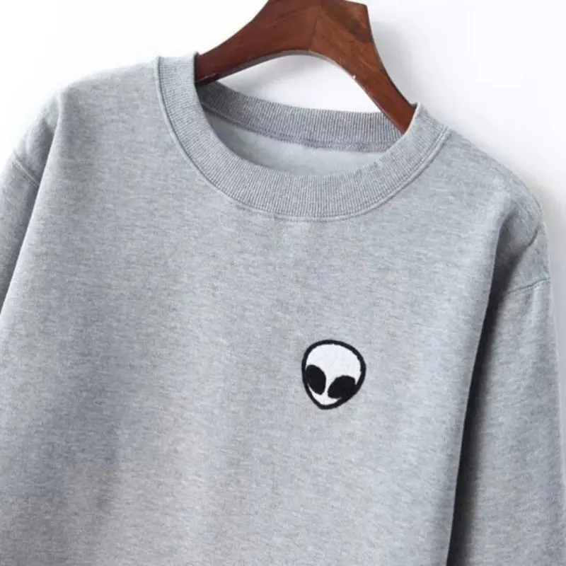 Female T-shirt Spring Autumn Long Sleeve O-Neck Casual Cotton T Shirts Women Harajuk Top Fashion Alien Head Print Short Tees