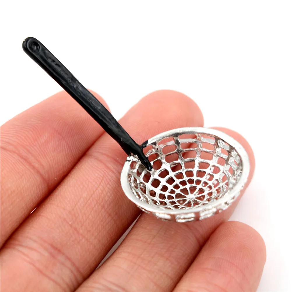 

Dollhouse Miniature 1:12 Kitchen Decor New Design Simulation Toy Kitchen Micro Metal Colander Length 5cm
