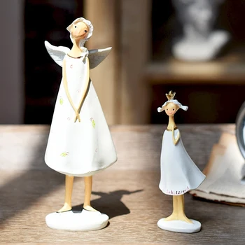 

European Angel Mother And Daughter Decoration Creative Gift For Retro-tv Shop Window Projects And Home Decoration