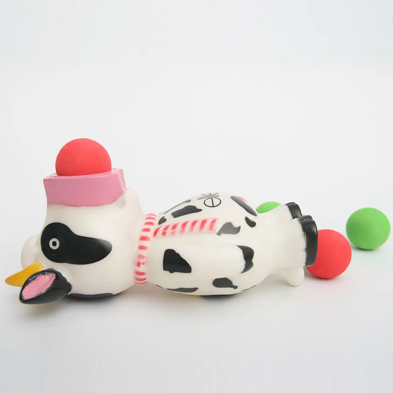 

Puke cow squeezes her crapery with creative stress-relieving release soft projectile toys