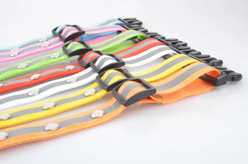 G04_New_arrival_Pet_Led_Collar_Nylon_luminous_Puppy_dogs_Cats_collar_with_gemstone_Safety_LED_dog_Traction_for_Yorkshire_ (12)