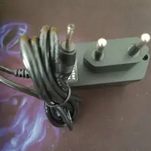 1 шт. Универсальный Мощность адаптер стены Зарядное устройство 5 V 2A для планшетный ПК с системой андроида ПК ЕС два круглый штифт