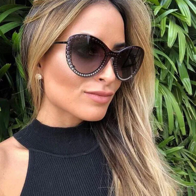 

2018 Italy Brand Designer Luxury Pearl Sunglasses Women Men Fashion One Piece Cat Eye Sun glasses For Female Mirror Shades UV400