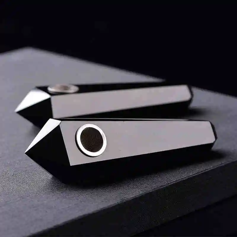 

Smoking Dogo 2017 New Arrival Obsidian Pipe Black Crystal Smoking Crystal Pipes Labradorite Quartz Pipe For Tobacco