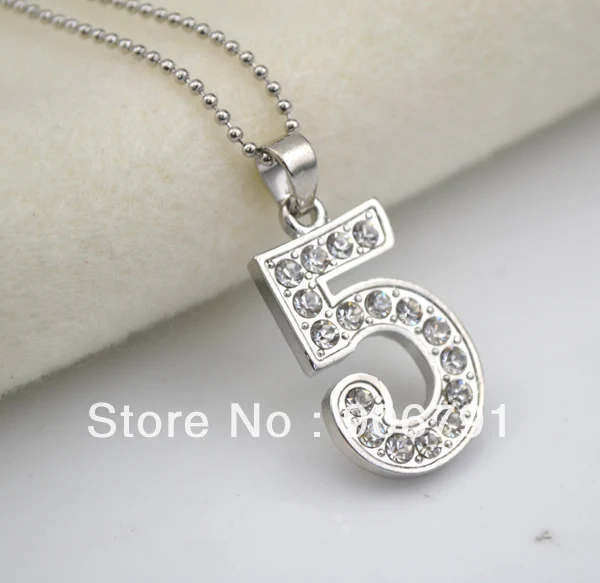 

10pcs a lot rhodium plating with Crystal number "5" Digital pendant necklaces