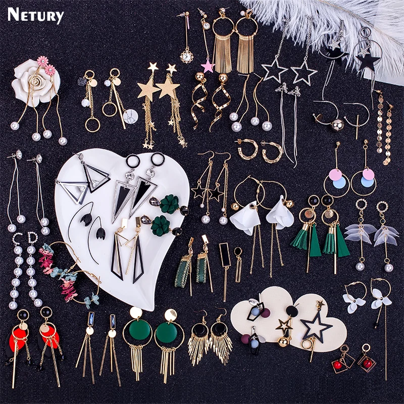 

Women Japanese style fashion dangle earrings tassel gold Hollow crystal simple girl earrings New casual Harajuku retro jewelry