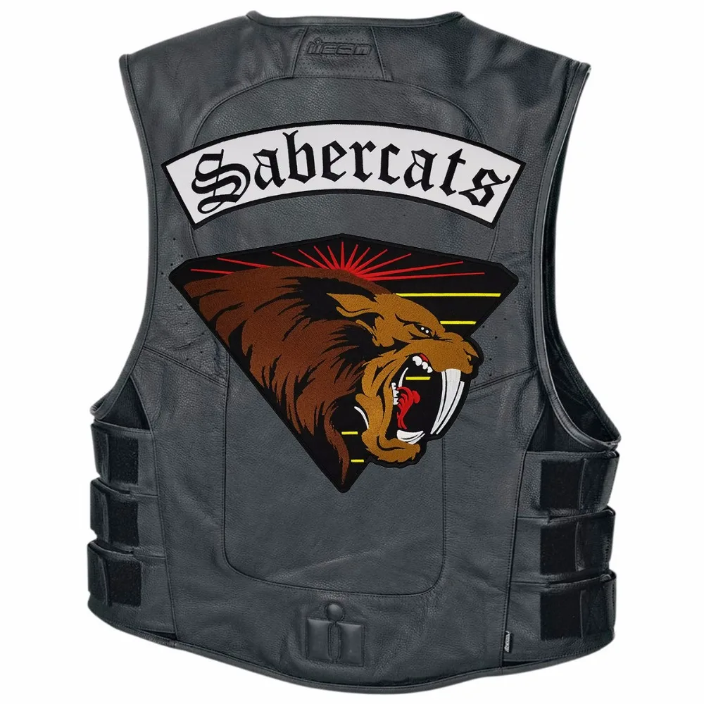 Sabercats HDC 82 нашивка со львом полный размер сзади Вышивка Железо на заказ байкерские
