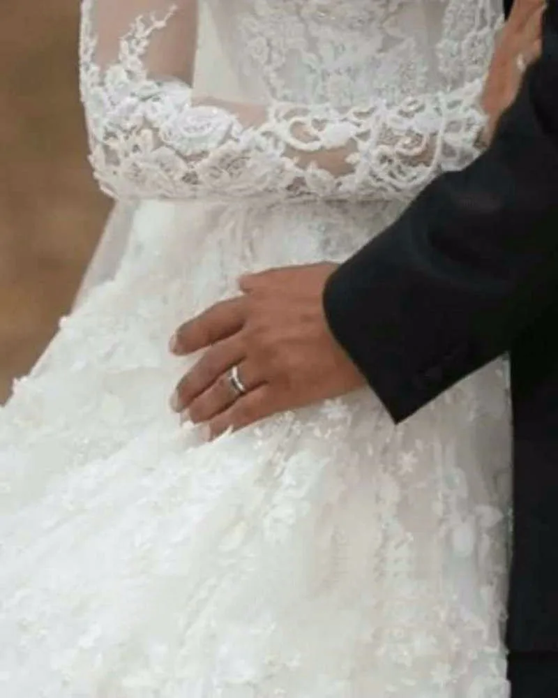 Elegant-Lace-Ball-Gown-Wedding-Dress-2015-Bridal-Gowns-Vintage-Vestidos-De-Novia-Muslim-Wedding-Dress (4)