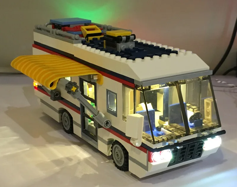 Günstige LED leuchten kit (nur licht enthalten) für lego 31052 und 3117 Creator den URLAUB KURZURLAUBE