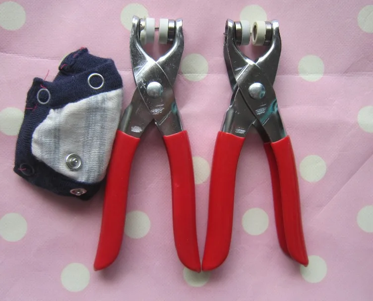 

snap pliers for snap button ,Specialist Eyelet & Button Plier,prong snap button pliers