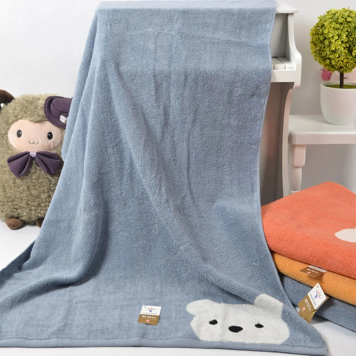 

Wholesale cotton bath towel 5 price using no twist yarn technology to make soft comfortable water absorption good affordable