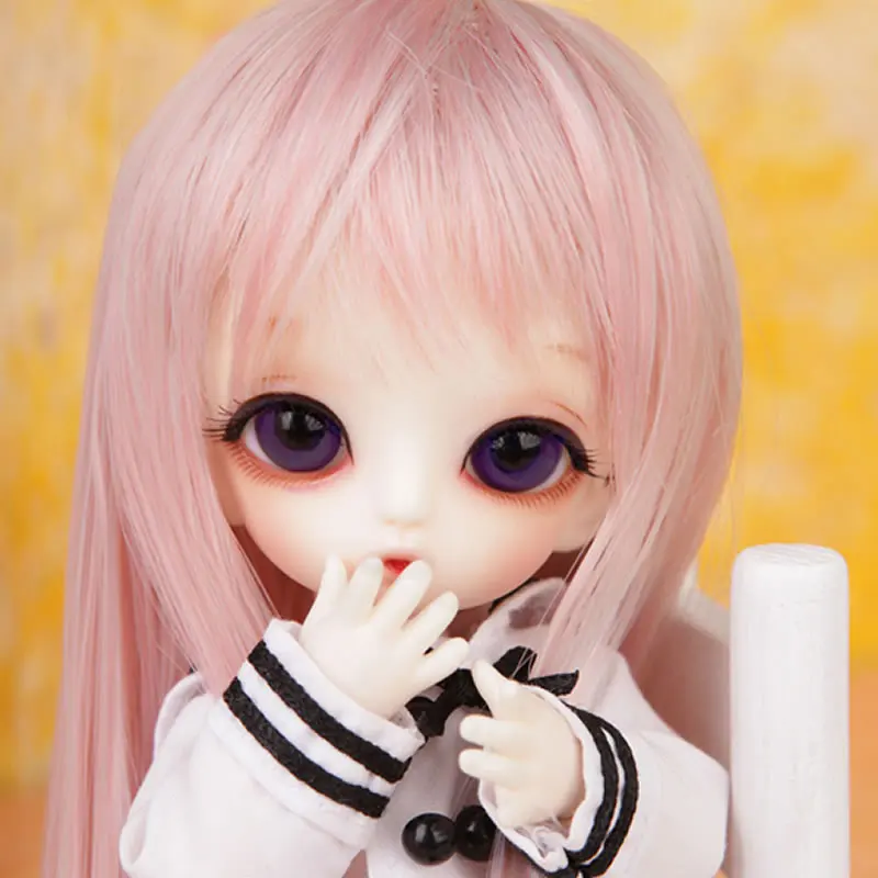Free Shiping 1/8 BJD Doll BJD/SD Fashion Cute LOVELY Tiny Resin Joint