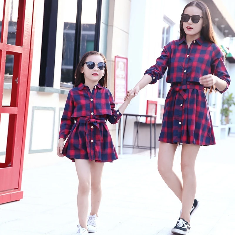 

Mother Daughter Dress Clothes Mommy and Me Long Sleeve Family Matching Outfits Lattice Shirt Dresses Woman Girls Fashion Clothes