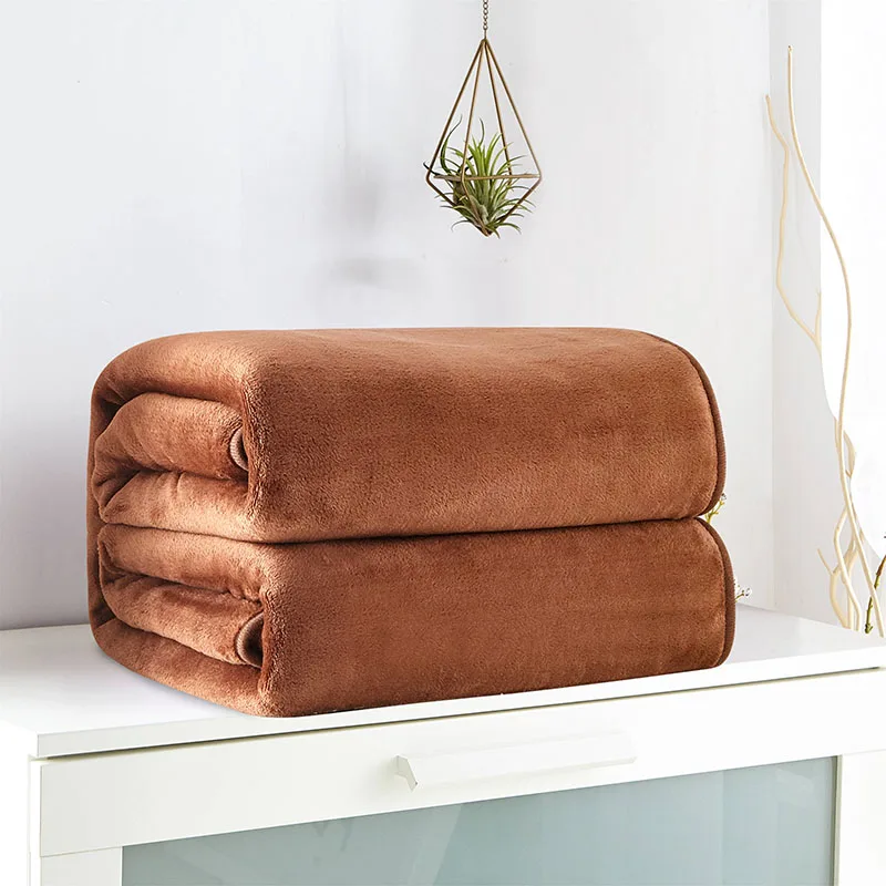 Полиэстер сплошной цвет толстый плюшевое одеяло выбрасывает Фланелевое мягкое теплое Флисовое одеяло s для самолета/дивана/постельных принадлежностей - Цвет: Coffee