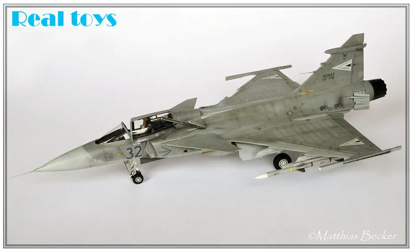 Набор пластиковых моделей Kitty hawk KH80117 1/48 Jas-39A/C Gripen