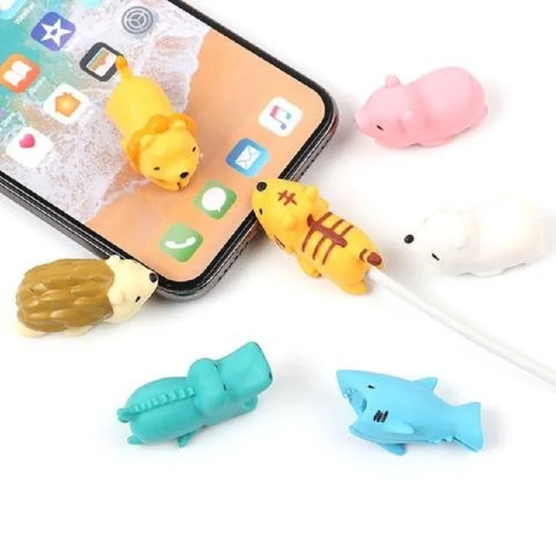 

Dropshipping 1pcs Protector for Iphone cable Winder Phone holder Accessory chompers rabbit dog cat Animal doll model funny