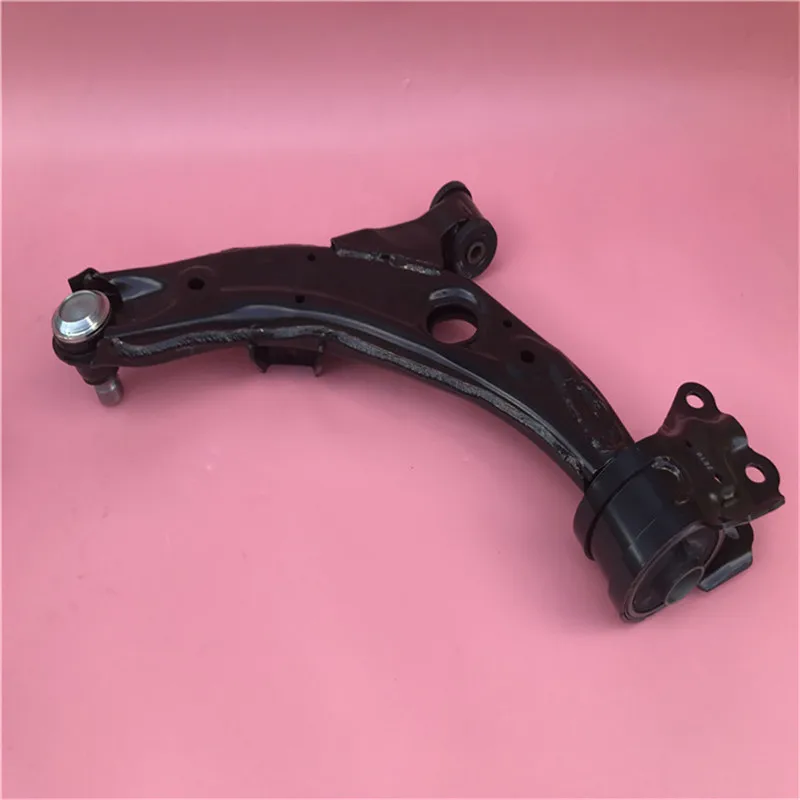 

Suitable for Mazda CX-7 hem arm ball head assembly under suspension hem arm Triangle arm