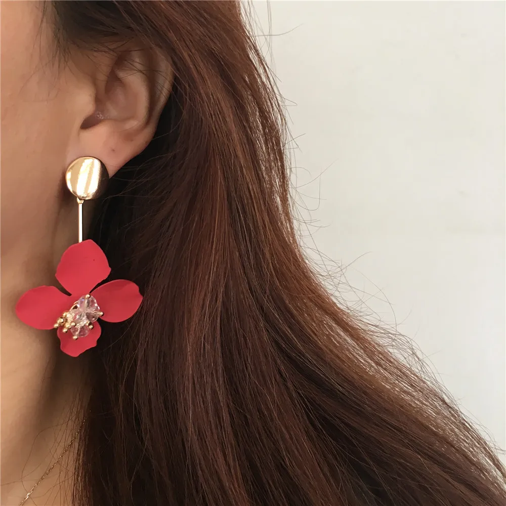 2019 F/W новое поступление красивые золотистые серьги подвески с цветами красного и