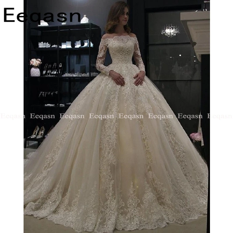70.1ball gown lace wedding dresses