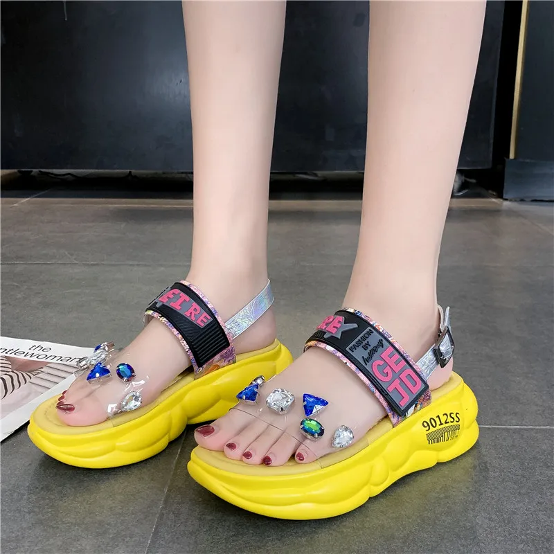 

2019 Summer New Women Platform Sandals 2019 New Slides Shoes Transparent Fabric Crystel Rhinestone wedges Sandals