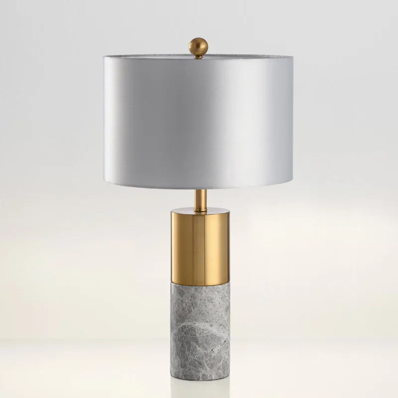 

Nordic Desk Lamp Post-Modern Jazz white / Black Marble Luxury Simple Copper-Plated Model Room Bedroom Bedside Design Table Lamp