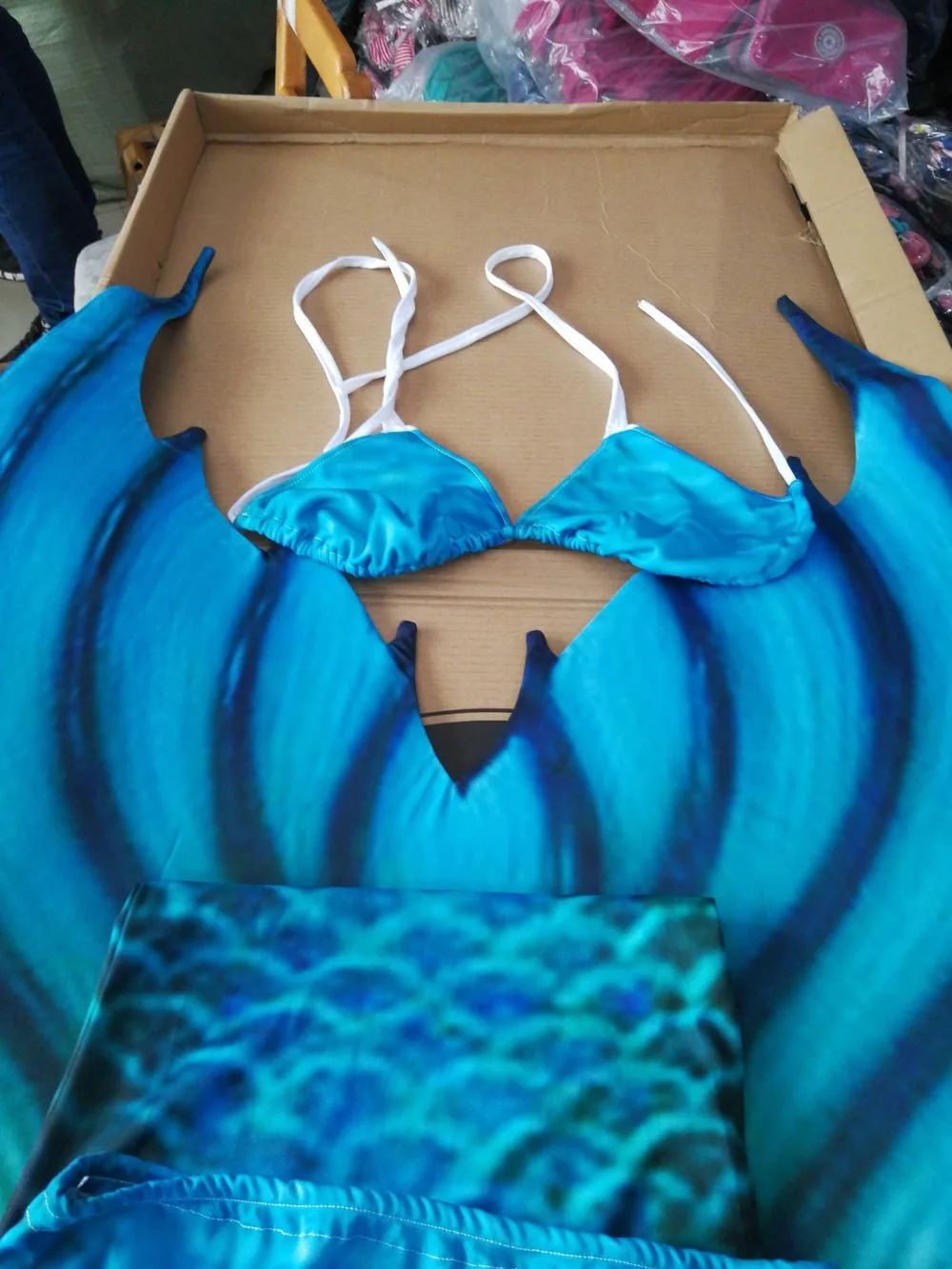 mermaid tail (4)