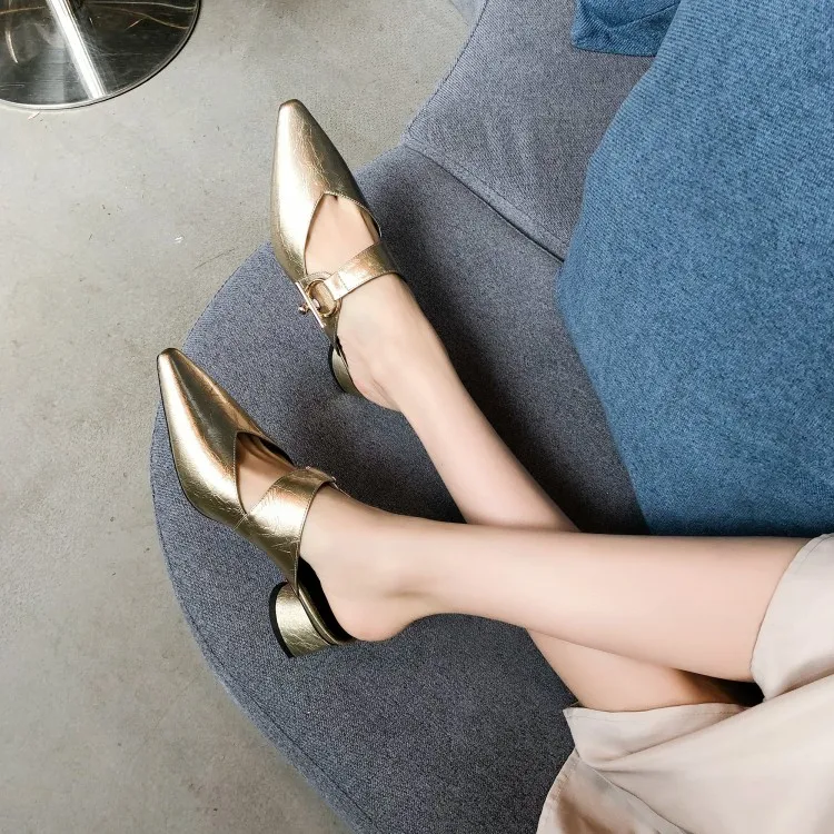 

MLJUESE 2019 women slippers Soft cow leather summer pointed toe gold color buckle strap beaches sandals high heels party dress