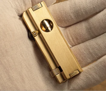 

Creative Old Style Pure Copper Mens Smoking Lighter Windproof Tobacco Cigarette Kerosene Lighter Portable Cigar Military Lighter