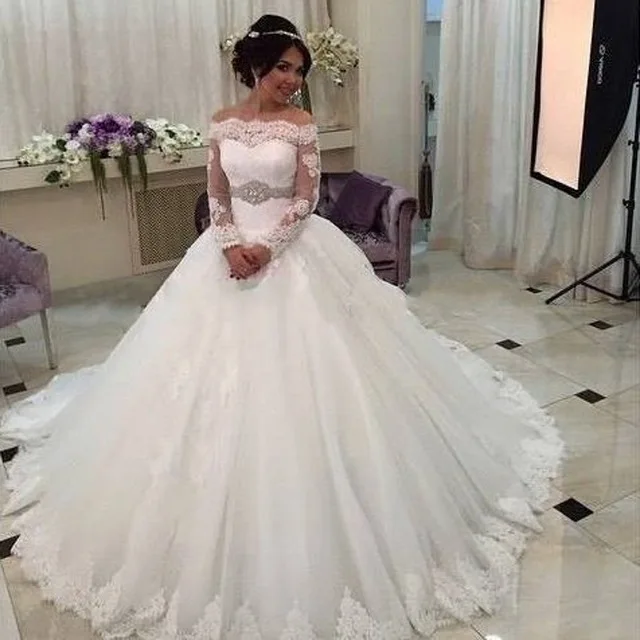 2017 foros do ombro do vestido de casamento rendas longa manga