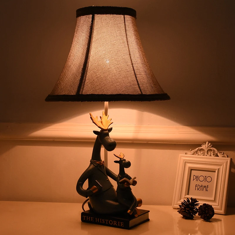

Modern creativity cartoon art deer table lamp for children room bebe deco resin light LED light study lamps bedside lamp E27